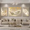 Pintura Decorativa de Sala de Estar de Três Painéis de Luxo Leve Veado da Sorte Árvore da Riqueza Paisagem de Montanha ao Fundo Pintura de Pendurar Fundo de Sofá Moderno Mural de Porcelana de Cristal