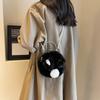 Bolsas de Pelúcia Outono e Inverno para Mulheres 2026 Novo Estilo Bolsa Transversal com Corrente de Pérola Popular Bolsa de Coelho de Pelúcia com Clipe de Mão