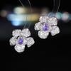 Brincos estéreo de camélia de luxo elegantes europeus e americanos S925 Silver Needle Super Flash cheios de zircônio Brincos de luxo atmosféricos de alta qualidade para mulheres
