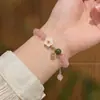 Pulsera Elegante Versátil con un Toque de Lujo Ligero y Único de Alta Gama, Nuevo Popular Exquisito Accesorio de Joyería para Manos para Mujer 2026