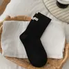26 Meias de Cano Médio Sem Costura Outono/Inverno com Pelo de Coelho e Etiqueta de Tecido, Doces e Macias, Confortáveis e Quentes Meias Lisas para Meninas