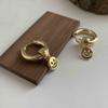 Pendientes Dorados Simples Coreanos de Cara Sonriente para Mujer Moda Popular Diseño de Nicho Estilo Frío Pendientes de Doble Uso