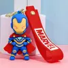2025 Marvel Vengadores Superhéroe Llavero Colgante Iron Man Figura Familiar Accesorios Pequeño Regalo