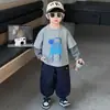 Conjunto Infantil Primavera e Outono 2026 Novo Estilo Coreano Tendência Moletom Infantil Roupa Estilosa de Primavera para Meninos Visual Duas Peças