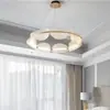 Design personalizado lustre de pétalas de acrílico quente romântico quarto infantil quarto principal criativo simples sala de estar lâmpadas LED