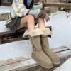 Botas de Nieve de Caña Alta Chuyu Ji para Mujer 2026 Estilo Nuevo Suela Gruesa Acolchadas Cálidas Zapatos de Algodón de Moda Versátiles Uso Bidireccional Botas Largas con Felpa