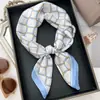 Bufanda de Seda de Alta Gama Nueva de Verano para Mujer, Chal Protector Solar para la Playa, Bufanda Versátil y de Moda, Ropa con Bufanda Cuadrada Pequeña