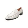 Mocasines de Moda Sencillos de 4.5cm Nicho Nueva Colección Primavera/Otoño 2027 Punta Redonda Tacón Grueso Sin Cordones Zapatos Pequeños de Cuero Planos