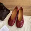 ¡En stock, se envía al instante! Zapatos Mismo Estilo que Mamá Uva, Impresionantes Zapatos de Tacón Grueso de Punta Redonda con Lazo y Punta Dividida Estilo Ballet de Seda para Mujer