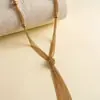 Collar de metal retro europeo y americano con borlas multicapa, cadena para suéter simple y de moda, accesorio de nicho de alta gama