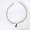 Acessórios de moda europeus e americanos, colar com pingente elegante facetado de alta qualidade e brilhante para mulheres, joias de pescoço criativas personalizadas, atacado transfronteiriço