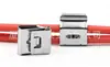 Abrazadera fotovoltaica de venta caliente en Australia 4 Cuadrados 2 hilos abrazadera de cable fijo módulo fotovoltaico accesorios de soporte fotovoltaico