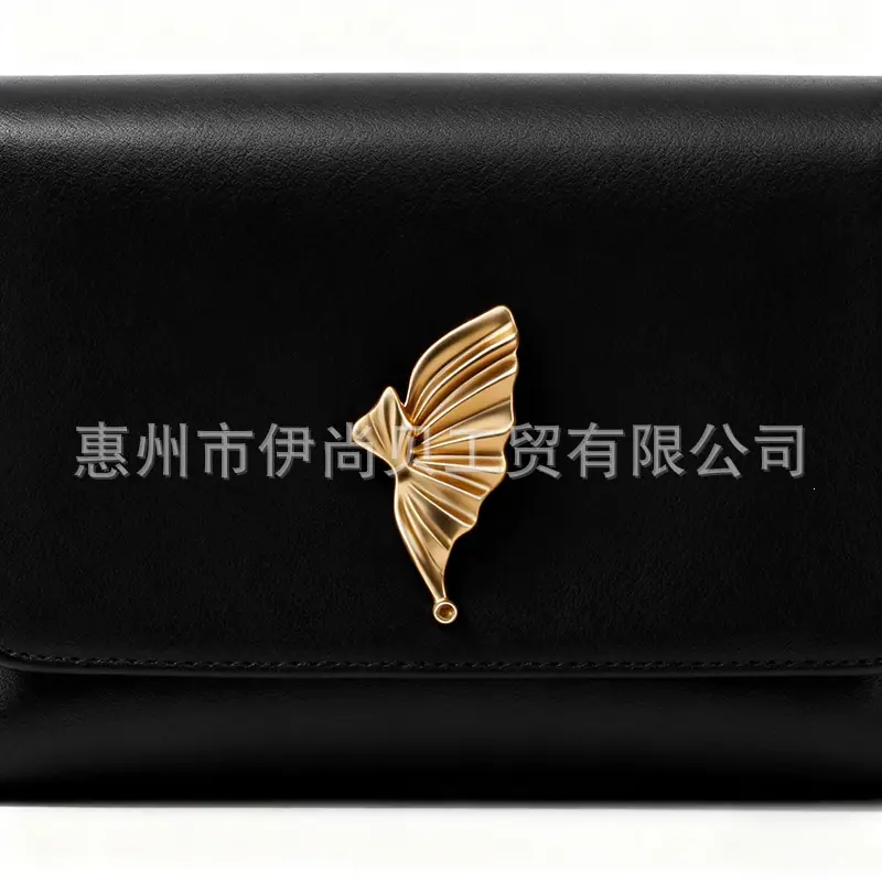 纽扣安装展示 (4) 拷贝.jpg