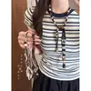 Tejido de Moda Divertido Empalmado Collar Ajustable Diseño de Nicho para Mujer Cadena de Suéter Personalizada Accesorios de Enrollado Multicapa
