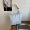 Bolso de Hombro tipo Tote Grande de Color Sólido Suave de PU con Textura para Mujer, Nuevo Bolso de Hombro Casual Simple