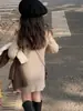 Suéter Base de Longitud Media para Niñas Otoño e Invierno 2026 Nuevo Estilo Coreano Suéter de Punto Cálido Vestido Jersey de Moda
