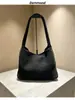 Nuevo bolso cubo tejido a mano para otoño e invierno, bolso de hombro cruzado informal para mujer, bolso tote de mano de alta gama con diseño madre-hija