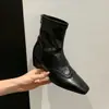 Primer encuentro: Botas de 5 cm para aumentar la altura, botines retro con punta cuadrada tallada para mujer, nuevo estilo otoño/invierno, botas adelgazantes y versátiles