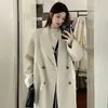 Casaco de tweed de comprimento médio acima do joelho para outono e inverno para mulheres, casaco rosa casual e moderno para mulheres baixinhas, estilo popular
