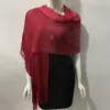 Europa e Estados Unidos AliExpress mercadoria rayon poliéster poliéster nylon rede buraco lenço cachecol fábrica fornecimento direto