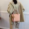 Bolso de Mano de Diseño Nicho de Gran Capacidad para Mujer 2025 Otoño e Invierno Nuevo Bolso Tote de Alta Gama para Viaje al Trabajo Bolso de Hombro