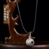 Collar con Colgante de Cuentas Giratorias Manifiesto de Seis Caracteres en Plata de Ley 990, Cuerpo de Plata en el Pie, Protección Nano Proyección para Hombres y Mujeres, Pareja