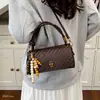Bolso de hombro cuadrado pequeño, elegante, casual, de nicho, simple, nuevo bolso cruzado tejido vintage, versátil para otoño 2026