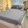Amazon transfronterizo minimalista color sólido leche terciopelo sábana protector de colchón, cálido y engrosado franela sábana fabricante