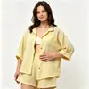 2026 Nueva Camisa de Manga Larga Europea y Americana para Mujer Tejido Arrugado Cuello de Solapa Conjunto de Shorts de Cintura Alta Moda Casual Atuendo de Dos Piezas