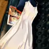 032 Popular Nuevo Vestido Elegante para Mujer Talla Grande Falda Larga Francesa Línea A Falda de Tirantes de Satén Verano