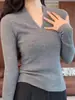 Top base de punto con diseño de espina de pez para mujer, cuello en V, elegante, versátil, corte ajustado, suéter de ropa interior nuevo estilo otoño/invierno