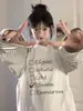 Camiseta de Manga Larga con Estampado de Letras y Patchwork de Rayas de Diseño Único para Mujer, Top Holgado Casual Versátil a la Moda