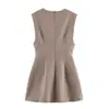 Moda Feminina Europeia e Americana Transfronteiriça Aliexpress Venda Quente Moda Primavera 2026 Vestido Curto Listrado de Decote V com Toque de Luxo e Estilo Trendy Ins