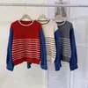 Nuevo Suéter Otoño e Invierno 2026, Top de Punto Patchwork de Mezclilla de Manga Larga y Cuello Redondo para Primavera y Otoño, Versátil, Adelgazante, Moderno