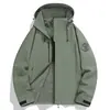 Mismo estilo que la familia Luo pareja capa única a prueba de viento impermeable para exteriores ropa deportiva de primavera casual para montañismo logo personalizado