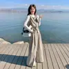 Conjunto de Tres Piezas para Mujer con Chaleco de Rayas, Pantalones de Pierna Ancha y Prenda Base, Estilo Delgado de Verano, Ropa Casual de Trabajo, Conjunto Petite
