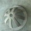 Bocana de agua de lluvia tipo 87 de hierro fundido, bajante tipo sifón, con sumidero de piso pasante y una abertura circular en forma de campana para la recolección de agua de lluvia del tejado