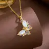 Diseño de Moda Hip-Hop Personalizado Collar de Mariposa de Circonia Colorida para Mujeres Moda Fresca de Nicho Collar de Alta Gama para Mujeres
