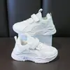 Zapatillas Deportivas para Niños Modelo Primavera y Otoño 2026 para Niños Mayores, Zapatos Blancos Transpirables de Doble Malla, Zapatillas Ligeras Antideslizantes para Correr para Niños y Niñas