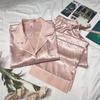 Pijama feminino de sarja espinha de peixe com estampa de seda, roupa de casa de manga comprida de seda gelada para primavera e verão, roupa de entrada de luxo popular na Internet