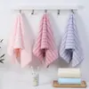 Etiquetado Transfronterizo, Rayas de Color Catiónico Tejido de Punto por Urdimbre, Toallas Gruesas de Terciopelo Coral, Toallas de Baño, Suaves, Absorbentes y Libres de Pelusa