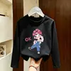 Camiseta de manga comprida para meninas, nova e estilosa, 2026 primavera e outono, blusa básica de algodão puro para meninas, top de outono fofo para crianças