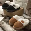 Chinelos de Algodão com Solado Grosso para Mulheres, Novo Estilo Outono e Inverno 2025, Uso Interno em Casa, Forrados com Lã, Quentes, Chinelos de Algodão de Neve Ultramacios