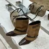 Botas de pierna de pantalón con hebilla de cuero retro estilo post-apocalíptico para mujer 2026 nuevas de otoño punta fina temperamento botas cortas botas de montar a media pantorrilla