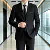 Chaqueta de traje formal de negocios para hombre, negra, de dos botones, corte slim, adecuada para entrevistas de trabajo y ceremonias de boda, disponible en stock