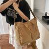 Bolsa Casual de Grande Capacidade Feminina 2025 Verão Nova Bolsa de Ombro Versátil Bolsa Tote Moderna Bolsa Transversal Pequena
