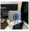 Bolsa Caixa Moda com Estampa de Letras para Mulheres, Novo Estilo, Versão Coreana Personalizada, Bolsa Transversal Casual Tendência e Versátil