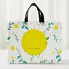 Bolsas Grandes de Tecido Não Tecido para Embalagem de Roupas, Sacolas de Compras Tote com Laterais e Fundos Selados a Quente, Sacolas Publicitárias que Podem Ser Impressas com Logos