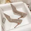 Sapatos de noiva estilo francês que não cansam os pés, novos de 2022, salto alto de cristal stiletto combinando com vestido de dama de honra para mulheres