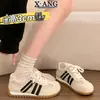 Sapatos Femininos de Malha Respirável Finos de Verão, Tênis de Treino Alemães, Sapatos de Solado Macio Que Não Cansam Seus Pés, Tênis Esportivos Casuais Leves Versáteis